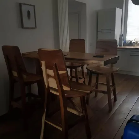 דירה Charl Aparten Si *